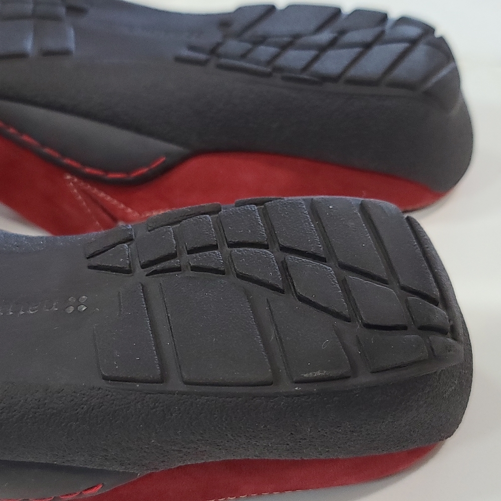 Naturalizer Red Clogs / Mules - image 7